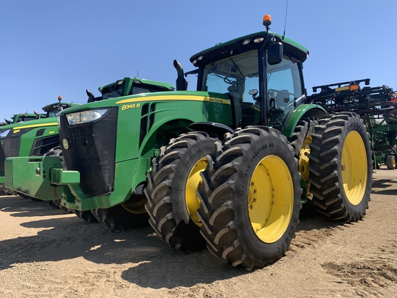 2015 John Deere 8345R Tractor