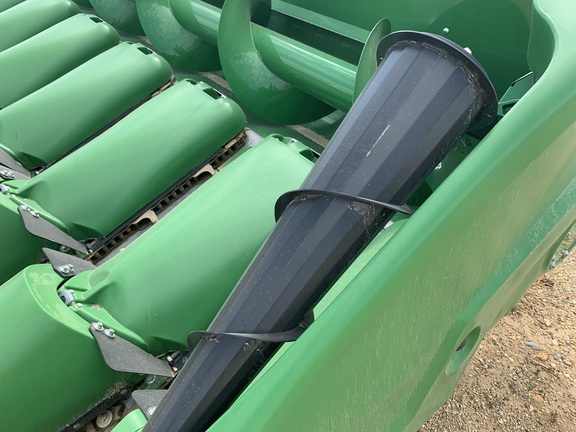 2024 John Deere C18R Header Corn Head