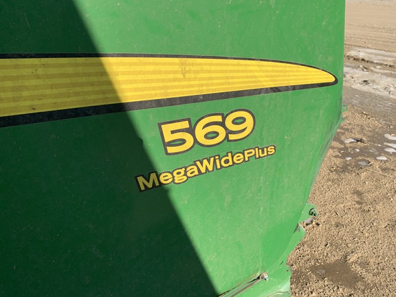 2014 John Deere 569 Baler/Round