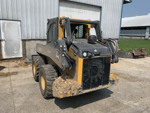 2022 John Deere 324G Skid Steer Loader