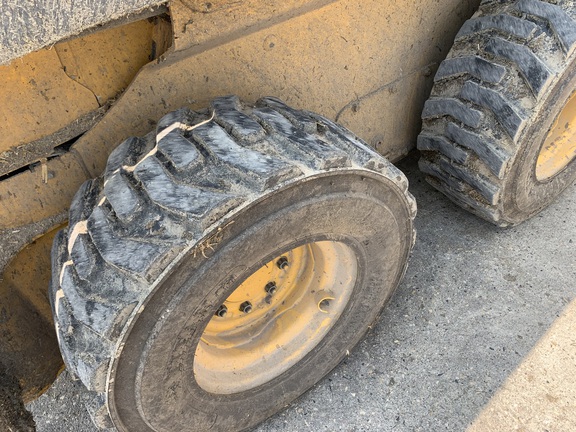 2022 John Deere 324G Skid Steer Loader