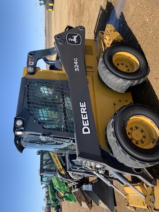 2022 John Deere 324G Skid Steer Loader