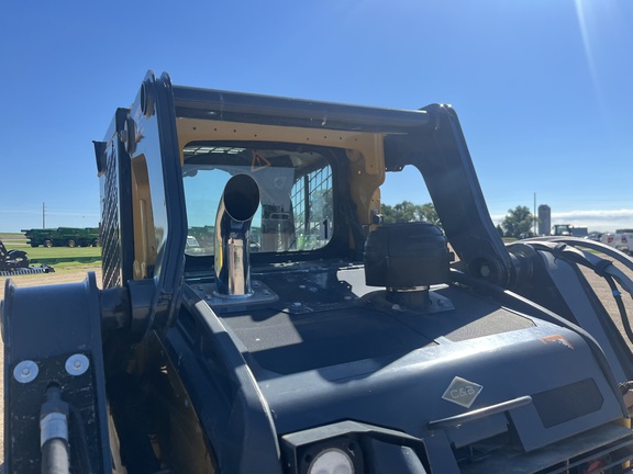 2022 John Deere 324G Skid Steer Loader