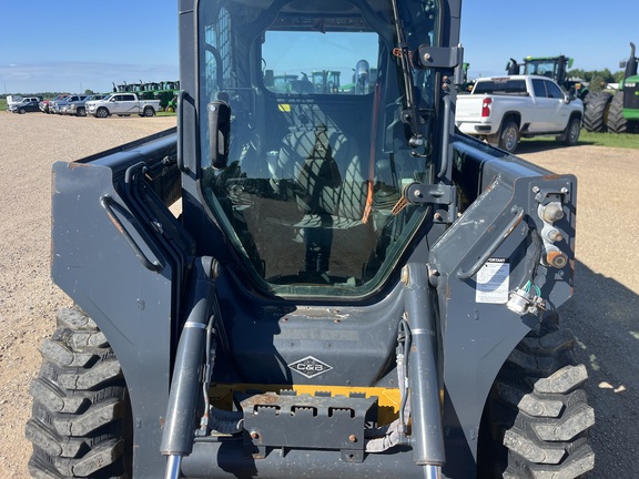 2022 John Deere 324G Skid Steer Loader