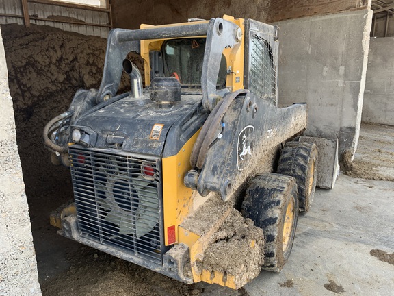 2022 John Deere 324G Skid Steer Loader