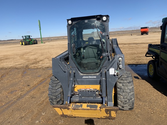 2022 John Deere 324G Skid Steer Loader