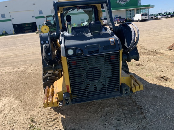 2022 John Deere 324G Skid Steer Loader