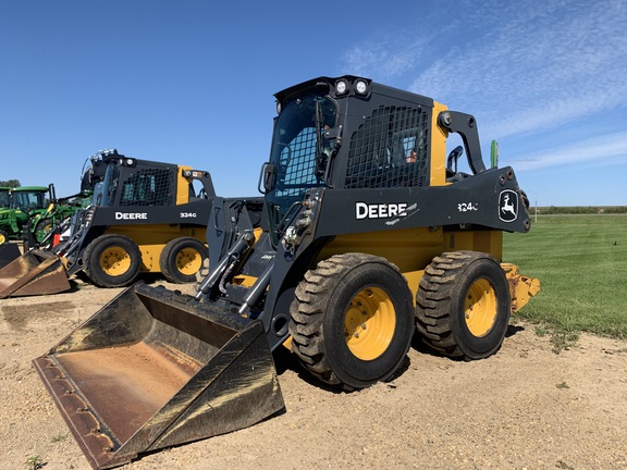 2022 John Deere 324G Skid Steer Loader