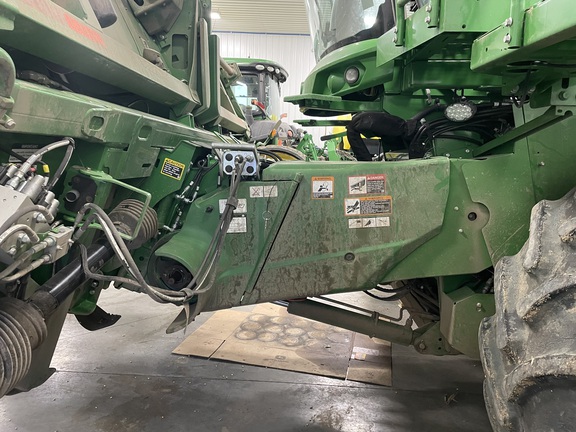 2020 John Deere S790 Combine