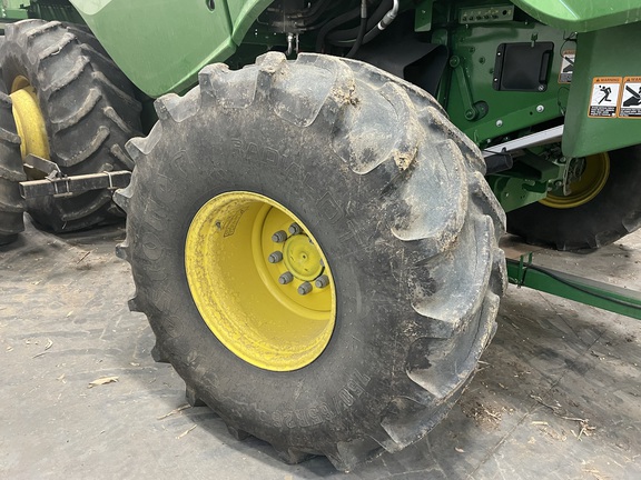 2020 John Deere S790 Combine