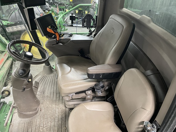 2020 John Deere S790 Combine