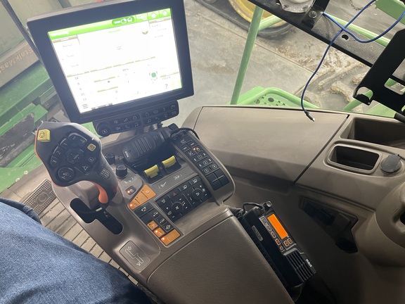 2020 John Deere S790 Combine