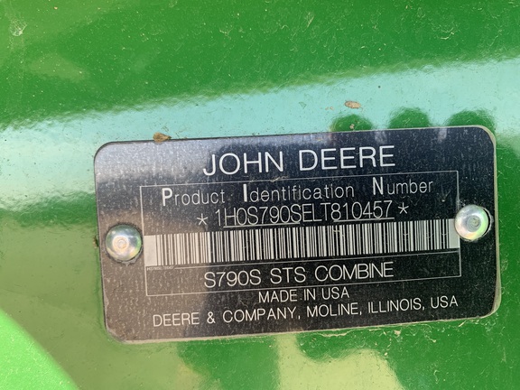 2020 John Deere S790 Combine