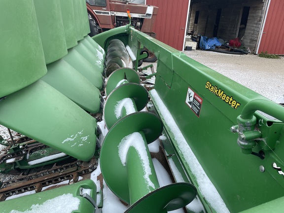 2009 John Deere 608C StalkMaster Header Corn Head