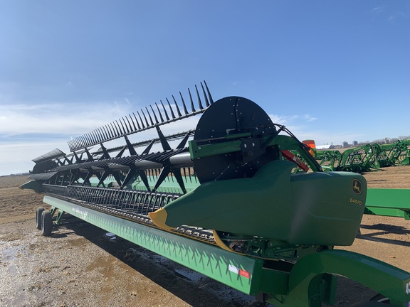 2017 John Deere 645FD Header Combine