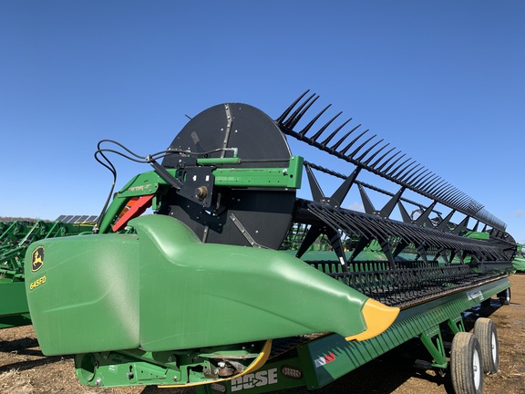 2017 John Deere 645FD Header Combine