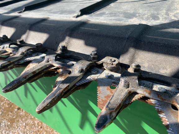 2017 John Deere 645FD Header Combine