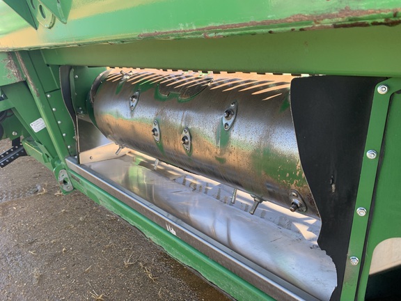 2017 John Deere 645FD Header Combine