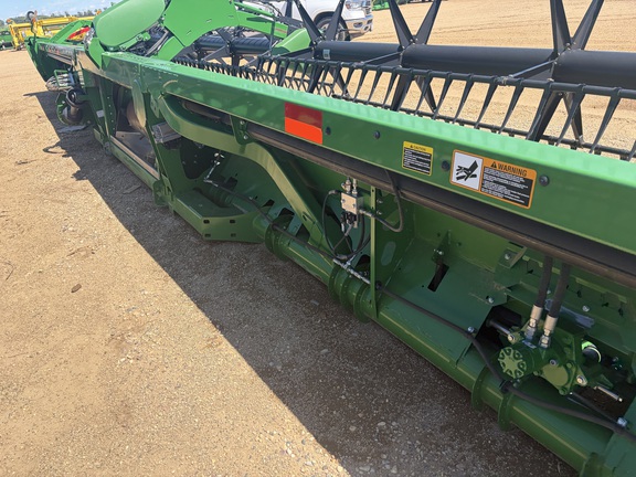2017 John Deere 645FD Header Combine