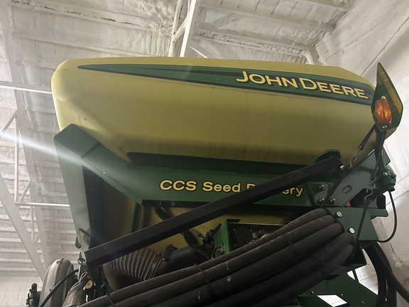 2013 John Deere DB80 Planter