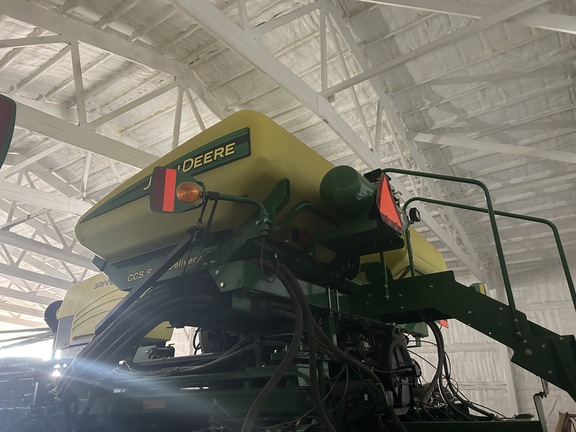 2013 John Deere DB80 Planter