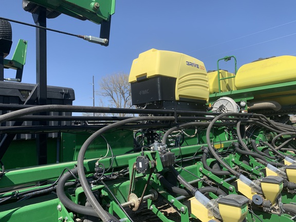 2013 John Deere DB80 Planter