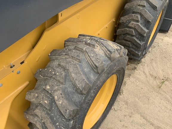 2024 John Deere 324G Skid Steer Loader