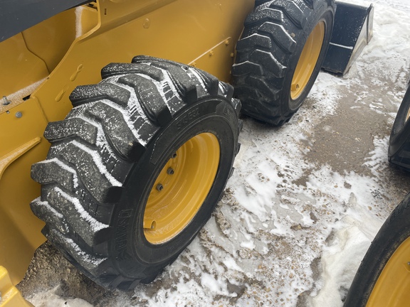 2024 John Deere 324G Skid Steer Loader