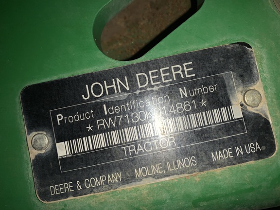 2010 John Deere 7130 Tractor