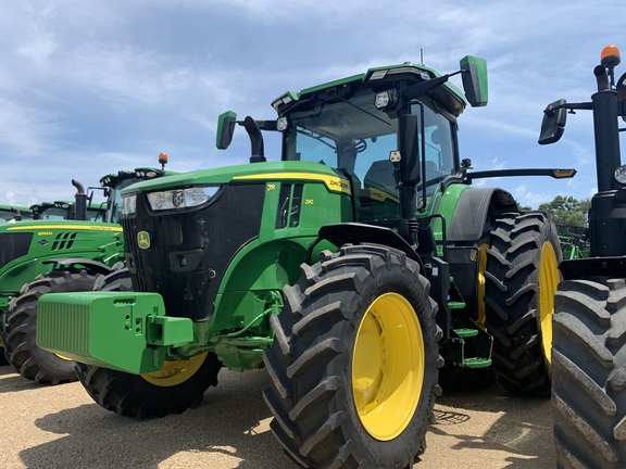 2024 John Deere 7R 290 Tractor
