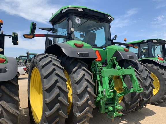 2024 John Deere 7R 290 Tractor