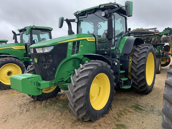 2024 John Deere 7R 290 Tractor