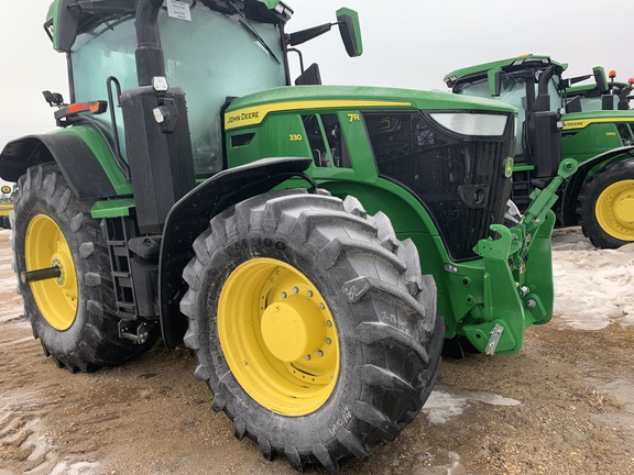 2024 John Deere 7R 330 Tractor