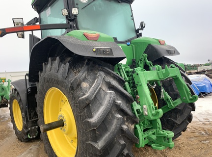 2024 John Deere 7R 330 Tractor