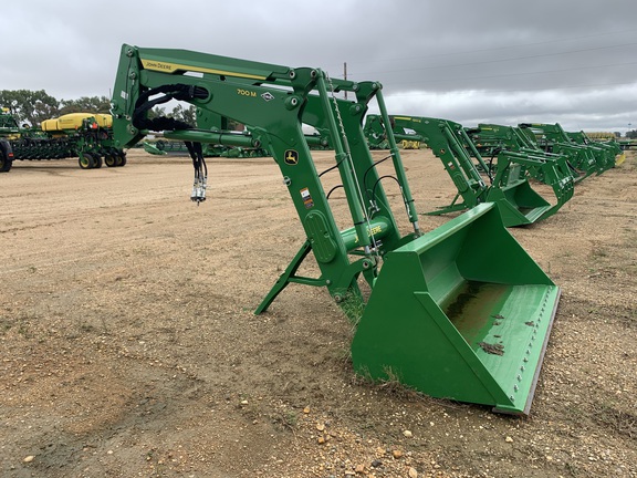 2024 John Deere 700M Loader