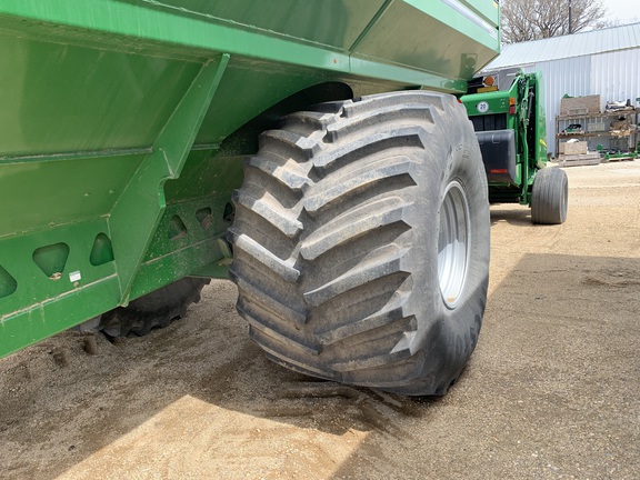2019 Brent 1396 Grain Cart