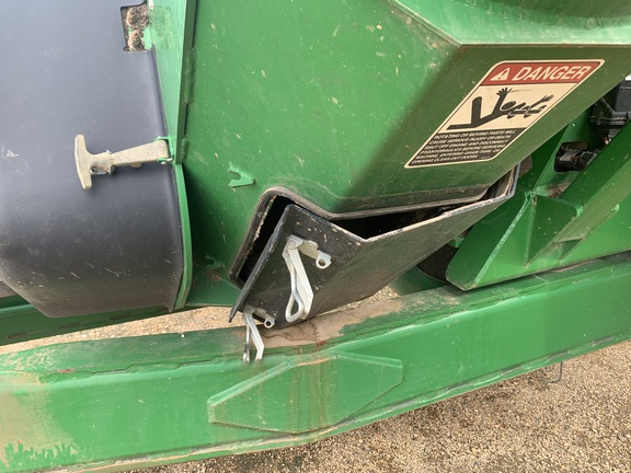 2019 Brent 1396 Grain Cart