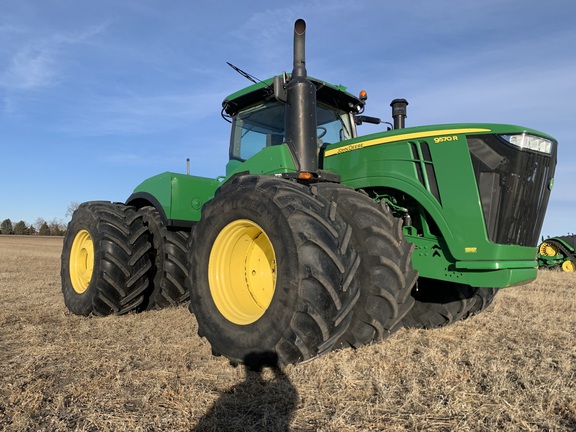 2015 John Deere 9570R Tractor 4WD