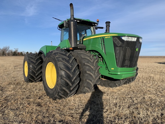 2015 John Deere 9570R Tractor 4WD