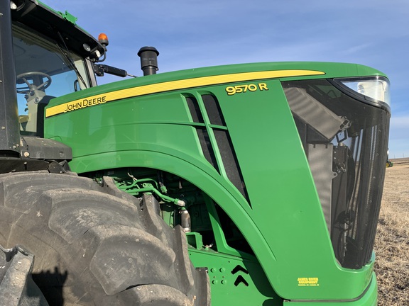 2015 John Deere 9570R Tractor 4WD