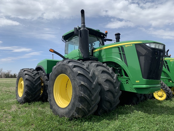 2015 John Deere 9570R Tractor 4WD