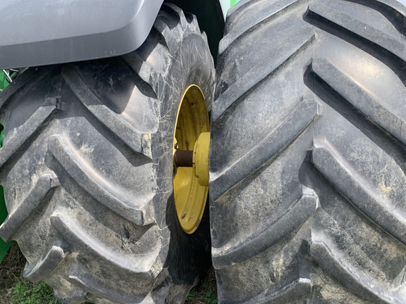 2015 John Deere 9570R Tractor 4WD