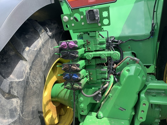 2015 John Deere 9570R Tractor 4WD