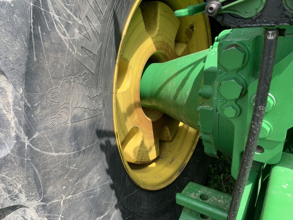 2015 John Deere 9570R Tractor 4WD