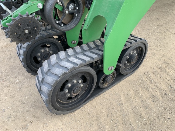 2022 John Deere 1775NT Planter