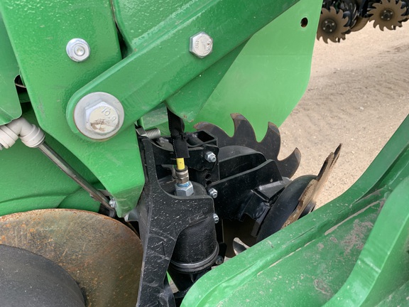 2022 John Deere 1775NT Planter