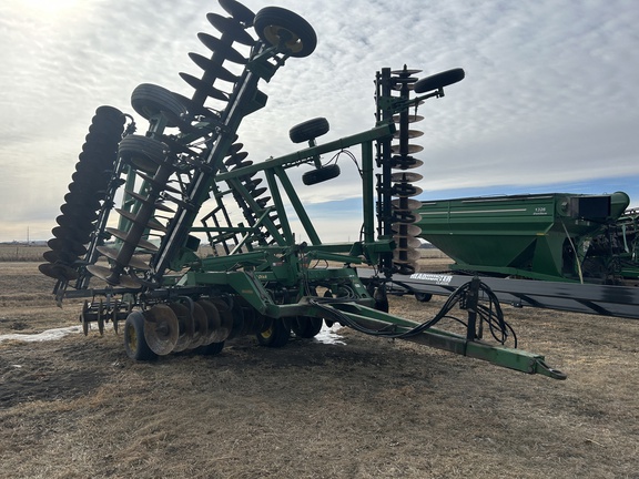 1998 John Deere 637 Disk