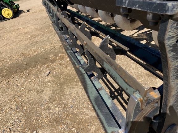 2017 John Deere 2730 Disk Ripper
