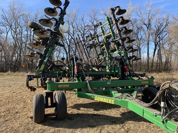 2017 Summers DC2830 Chisel Plow