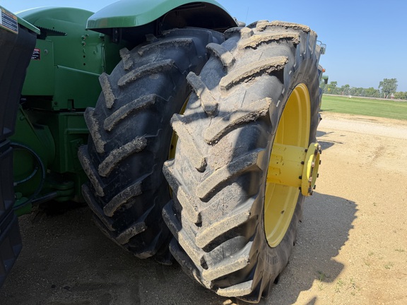 2013 John Deere 9560R Tractor 4WD
